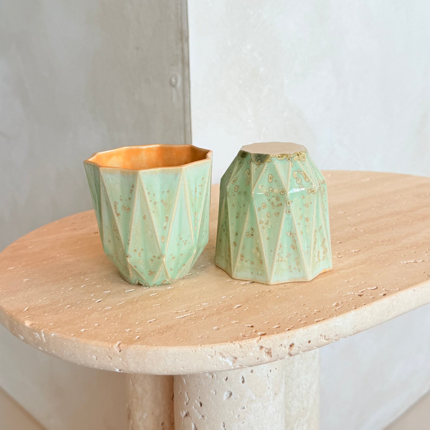 Small Poly Cup 'Spring Glow'