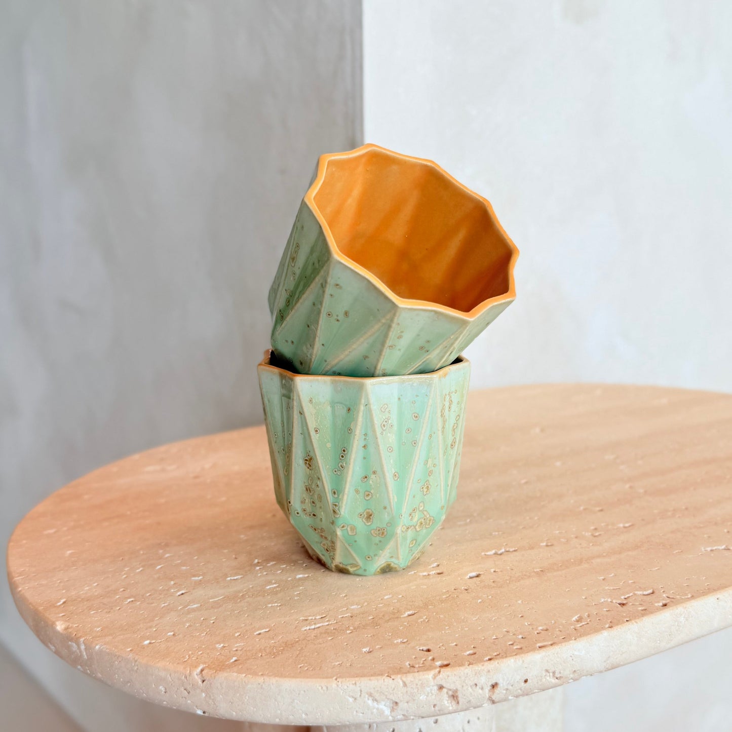 Small Poly Cup 'Spring Glow'