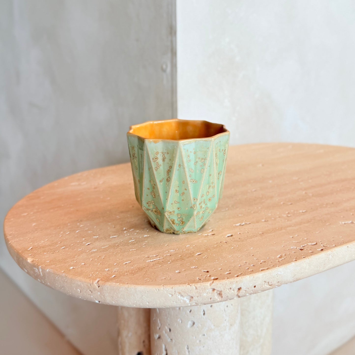 Small Poly Cup 'Spring Glow'
