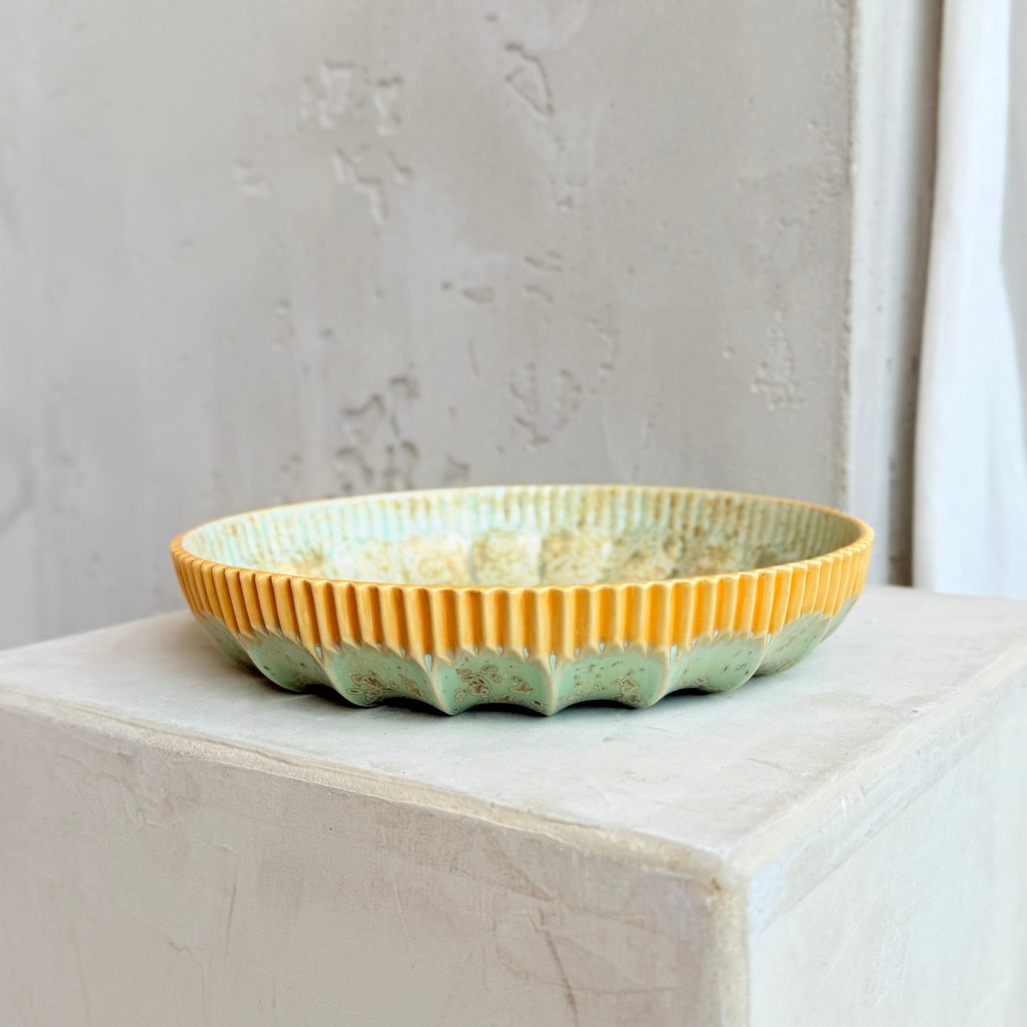 Bloom Plate 'Spring Glow'