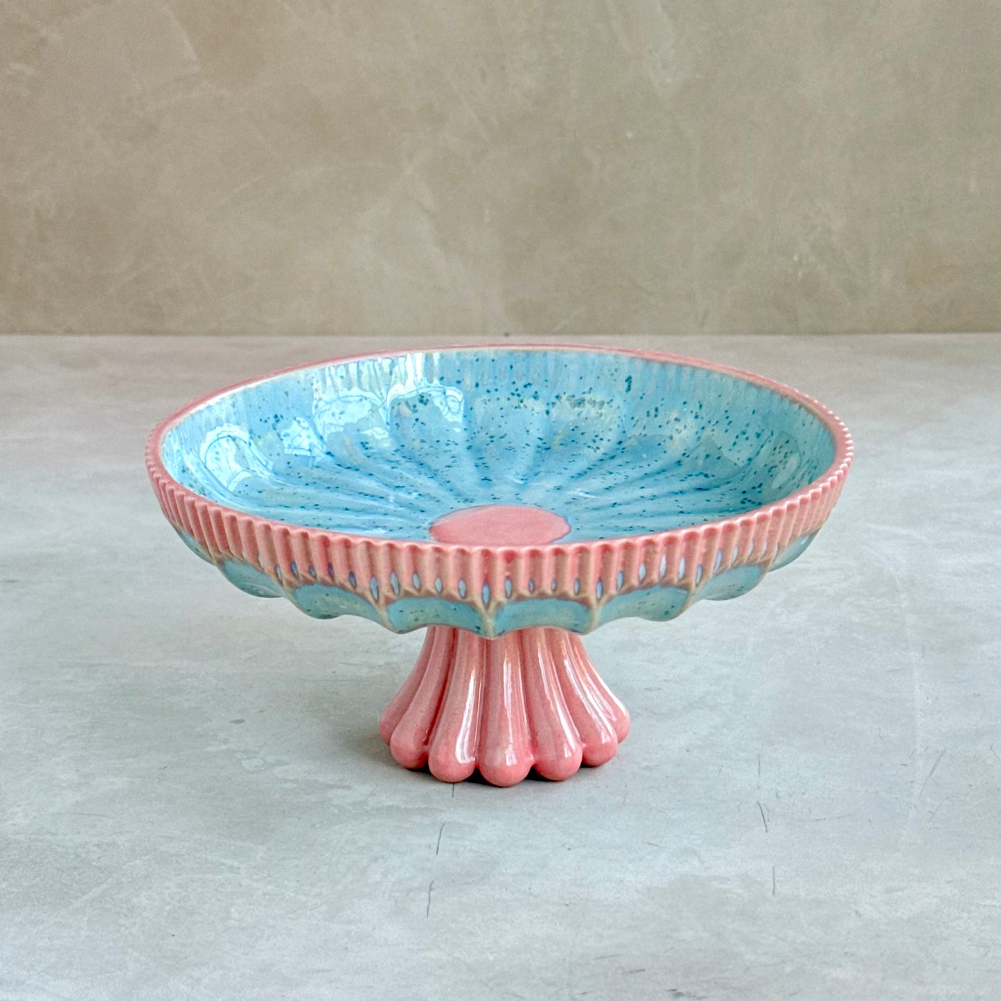 Bloom Pedestal Cake Stand - Coral Bay