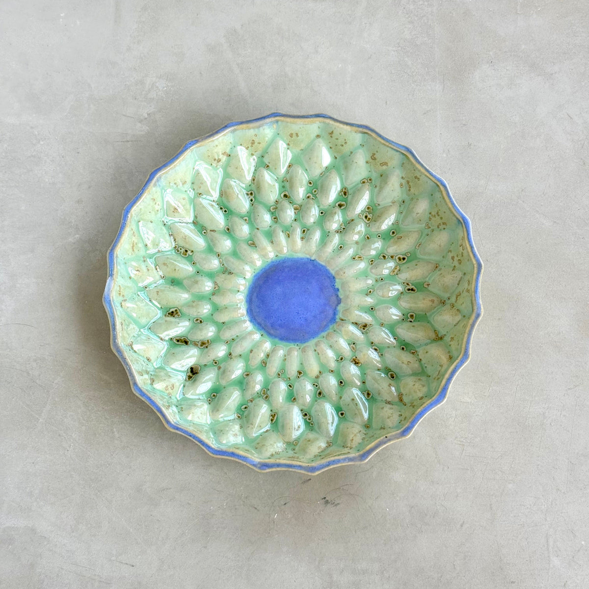 Sunflower Plate - Minted Lilac - Mellow Out