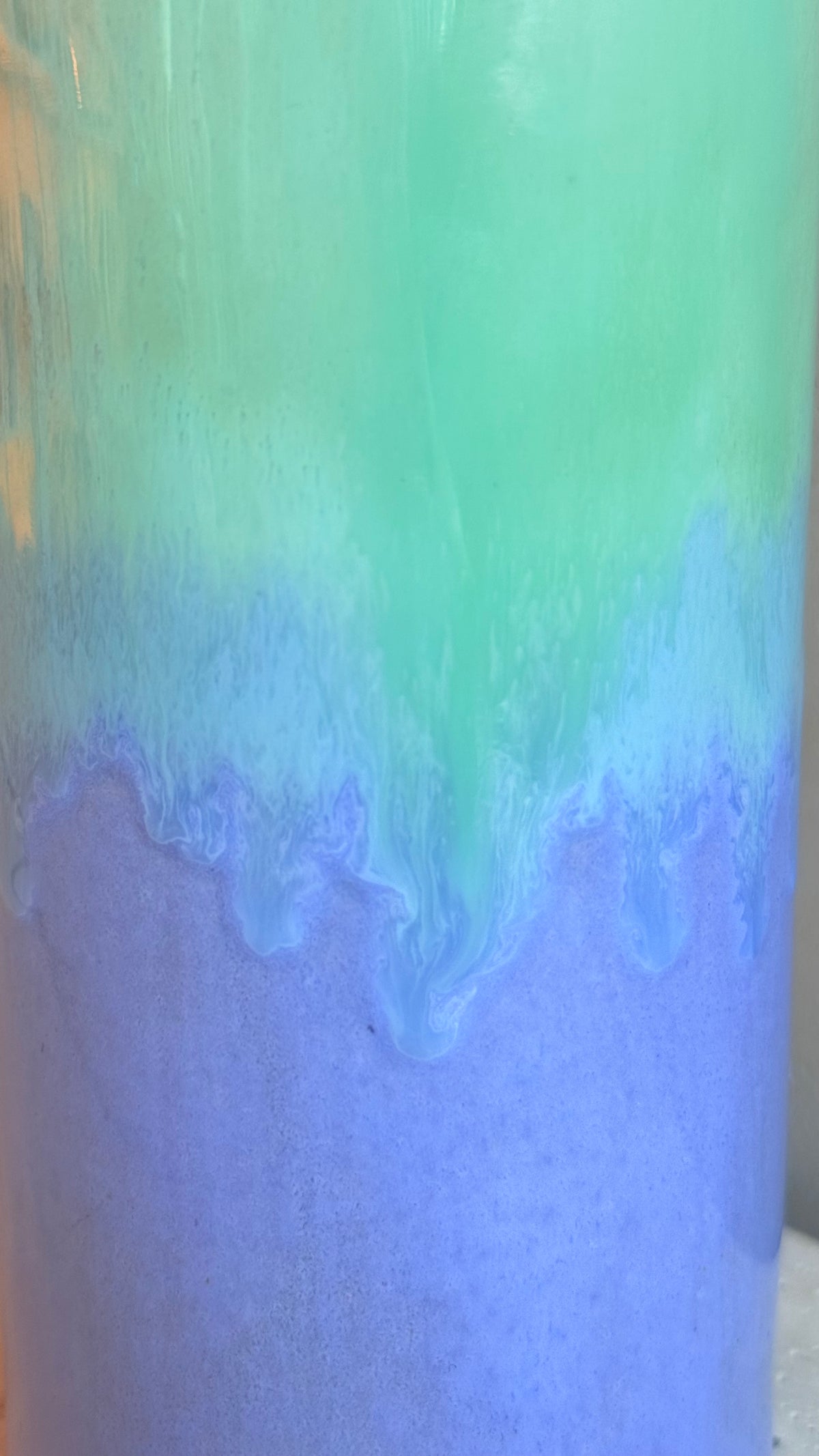 Cylinder Vase 19 - Minted Lilac - Mellow Out