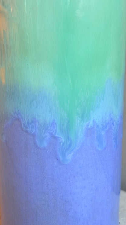 Cylinder Vase 19 - Minted Lilac - Mellow Out