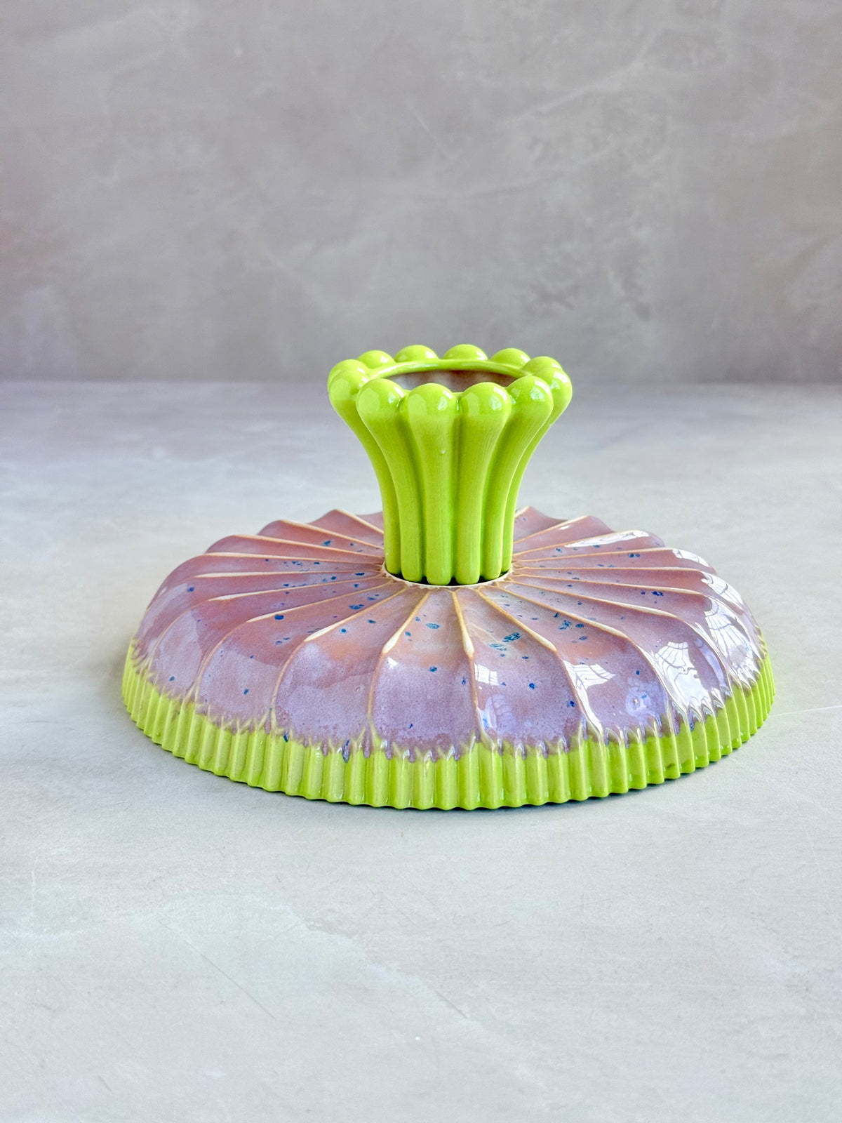 Bloom Pedestal Cake Stand - Lime Blush - Mellow Out
