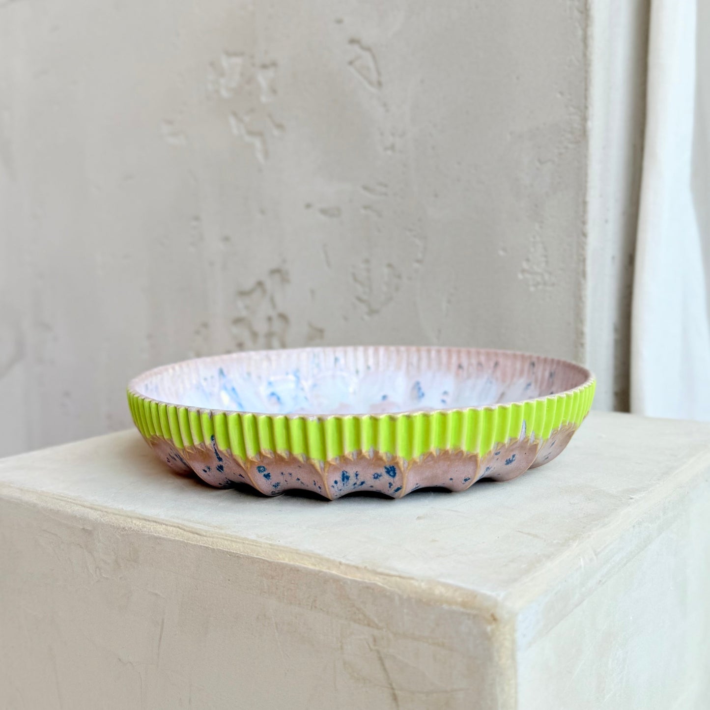 Bloom Plate 'Lime Blush'